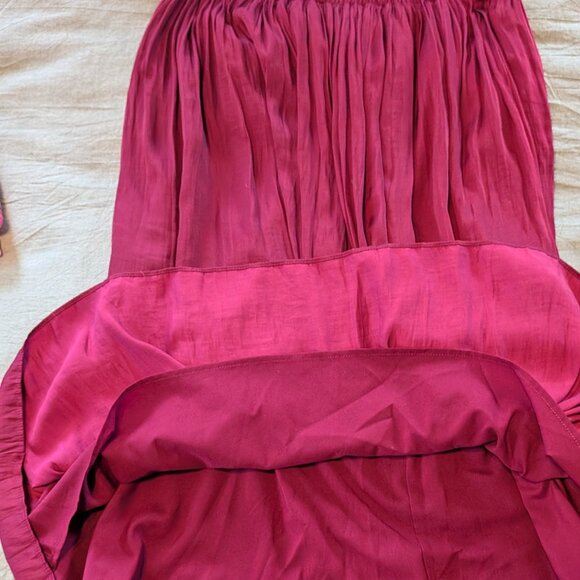 Pleated Midi Skirt with lining - Picture 2 of 4